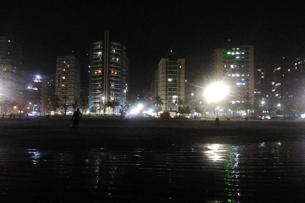 Kit Na Tupi, Frente Mar, Vaga Garagem Rotativa Apartment Praia Grande  Bagian luar foto